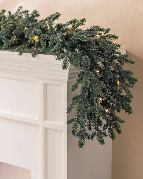 Norway Spruce Garland Main